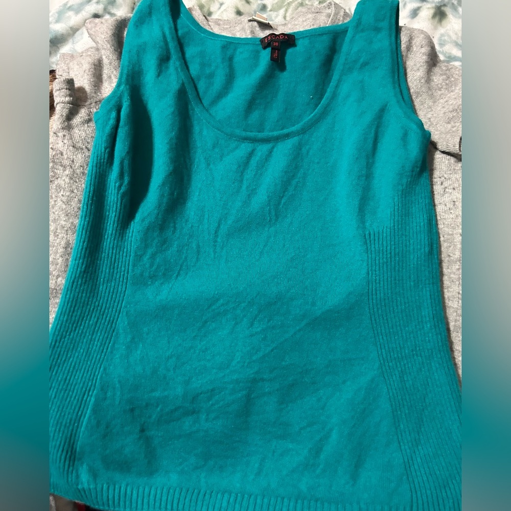 Escada Vibrant Turquoise Knitwear